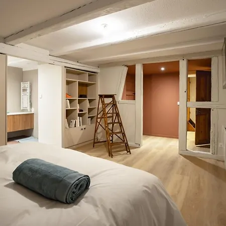 Hébergement de vacances An Authentic & Delicious Journey Through Time *