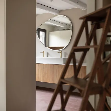 Hébergement de vacances An Authentic & Delicious Journey Through Time Hangenbieten