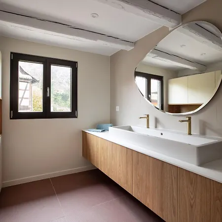 An Authentic & Delicious Journey Through Time Hangenbieten