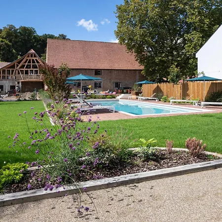 An Authentic & Delicious Journey Through Time Hébergement de vacances Hangenbieten