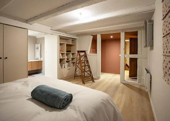 Hébergement de vacances An Authentic & Delicious Journey Through Time *